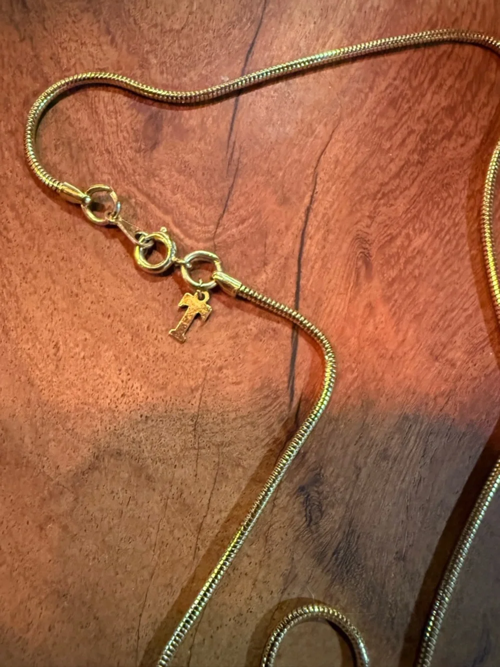 Gold Flower Pendant Necklace - Women Jewelry - Picture 4 of 6